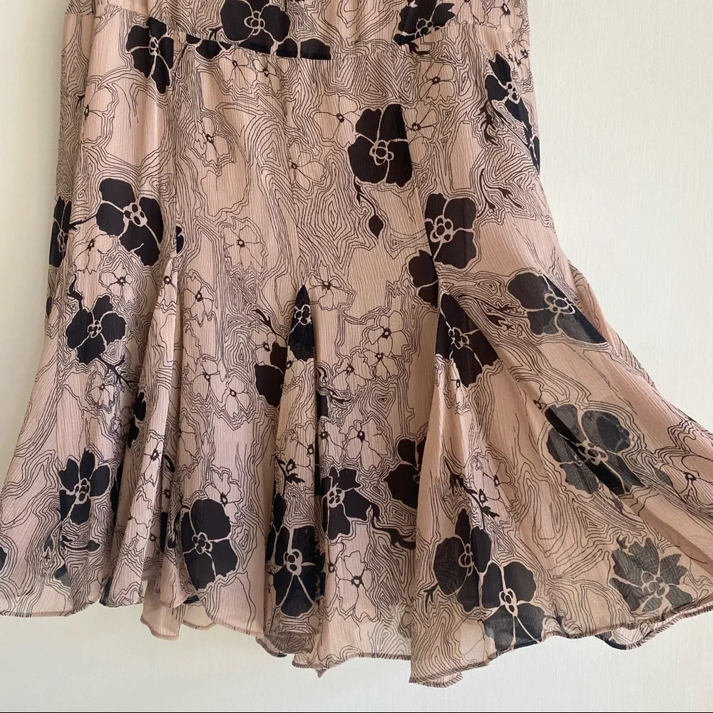 MARC JACOBS Size 2 Silk Skirt - Picture 2 of 11